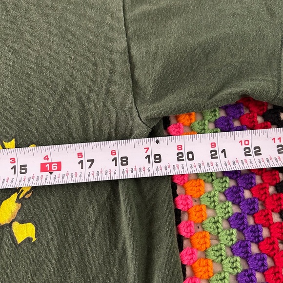 Vintage Y2K Snoopy Christmas Friends Woodstock Peanuts Graphic T-Shirt X… - Picture 8 of 11